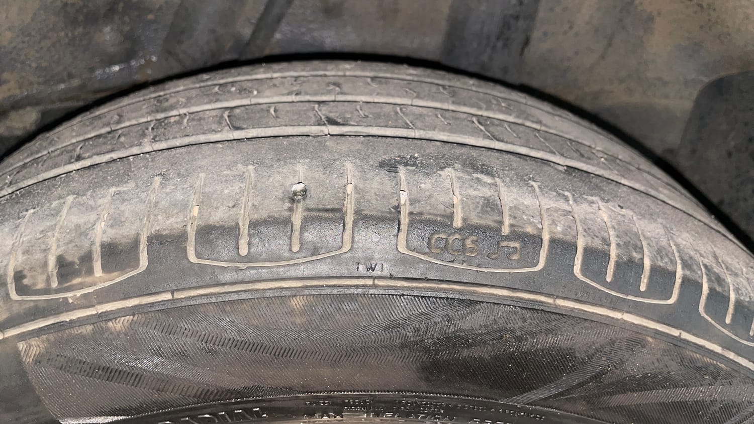 Used 2024 Honda City V Petrol MT Petrol Manual tyres LEFT REAR TYRE TREAD VIEW