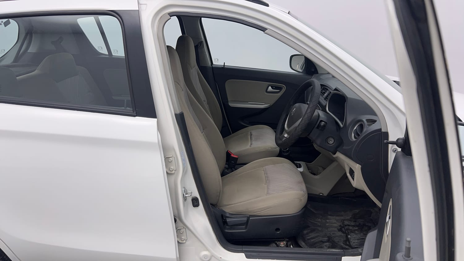 Used 2016 Maruti Suzuki Alto K10 VXi Petrol Manual interior RIGHT SIDE FRONT DOOR CABIN VIEW
