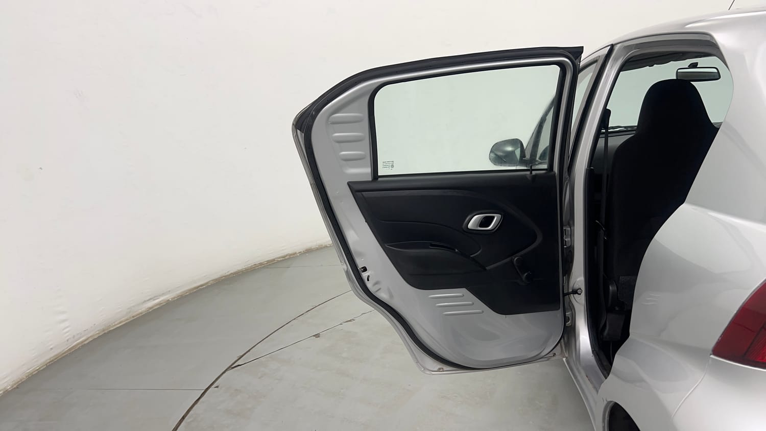Used 2018 Datsun Redi-GO S Petrol Manual interior LEFT REAR DOOR OPEN VIEW