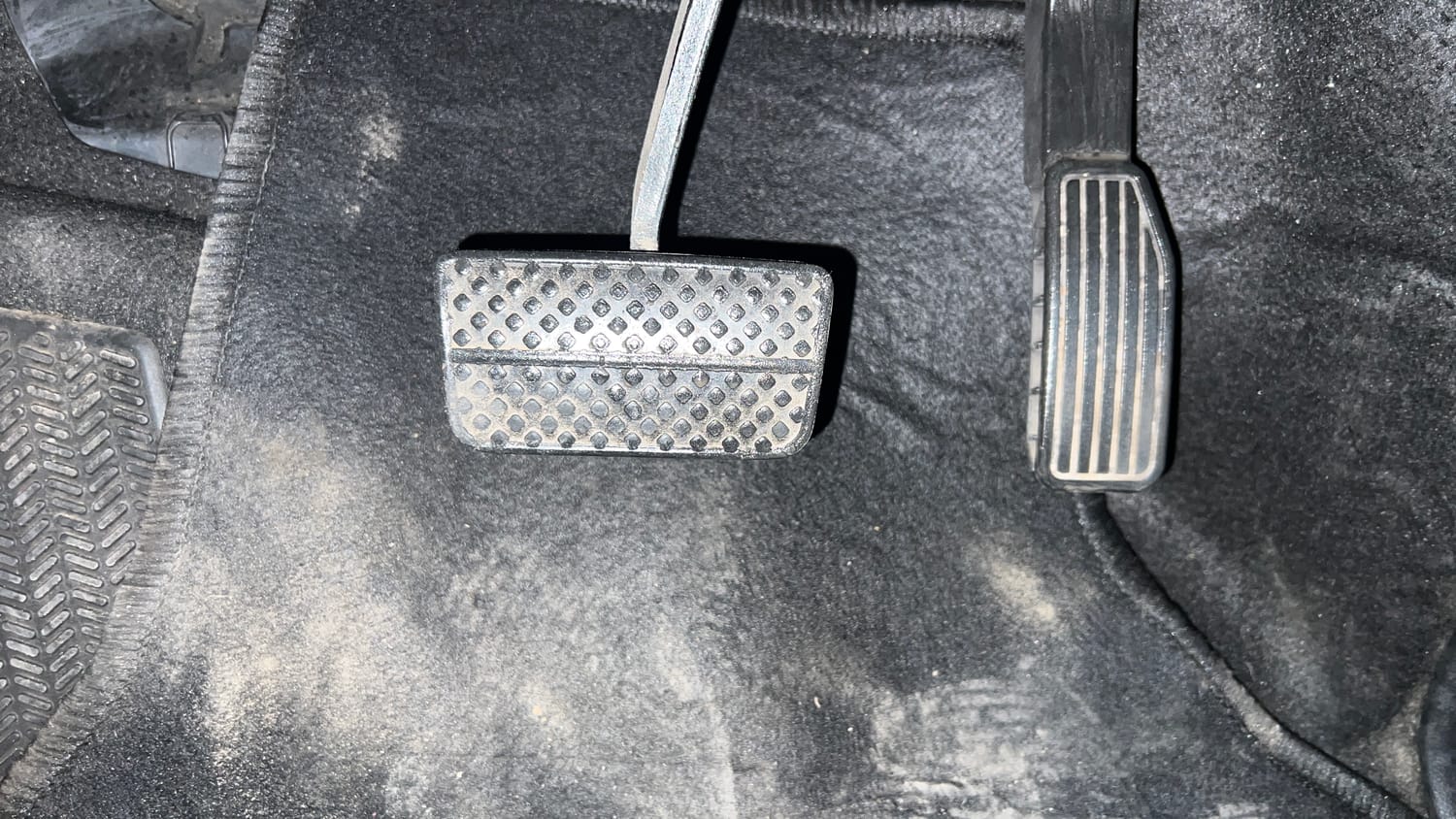 Used 2015 Honda Jazz V AT Petrol Petrol Automatic interior PEDALS VIEW