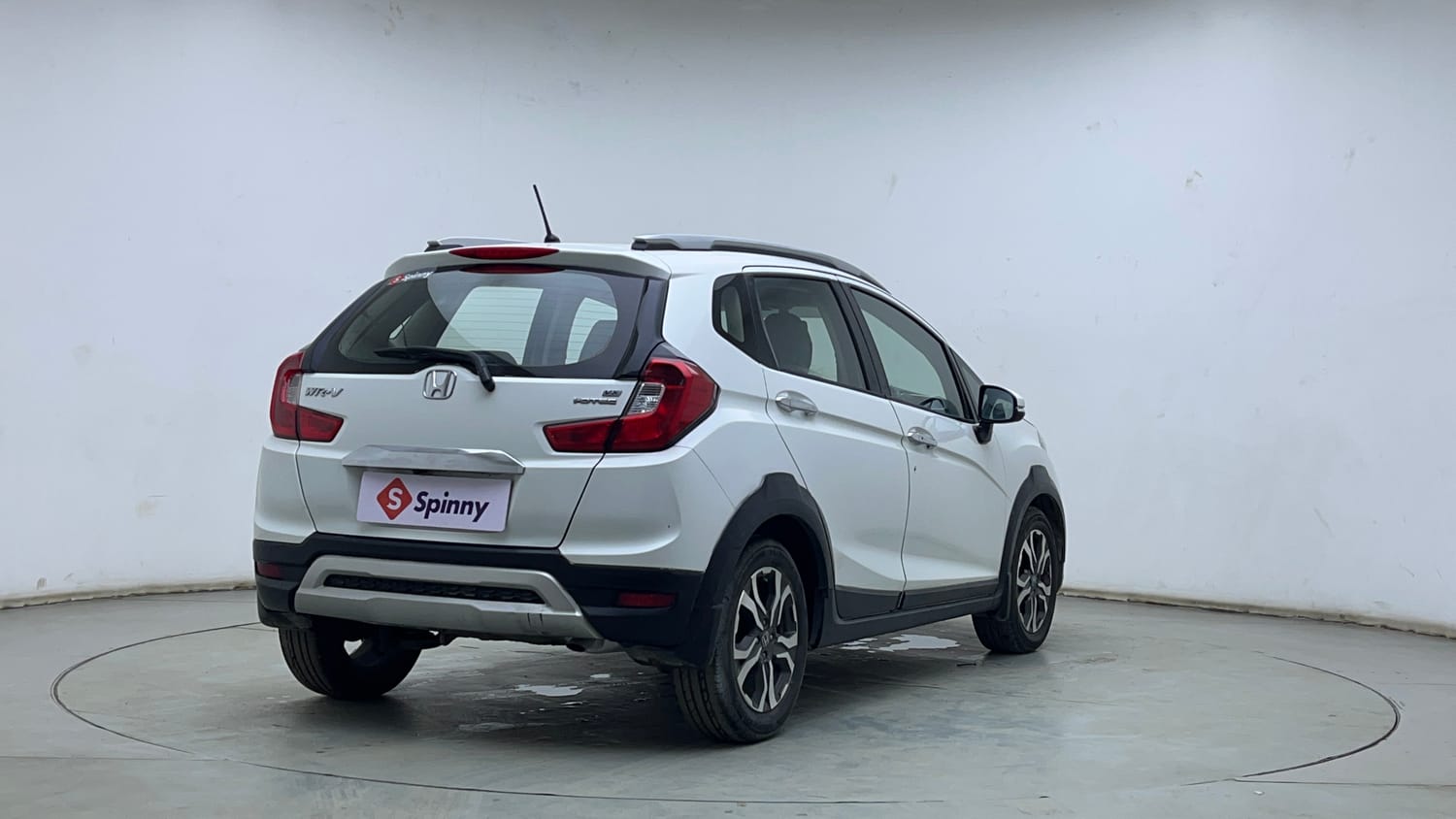 Used 2018 Honda WR-V VX MT Diesel Diesel Manual exterior RIGHT REAR CORNER VIEW