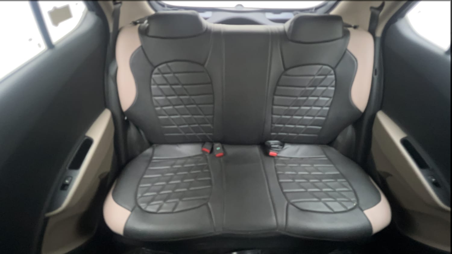 Used 2018 Hyundai Grand i10 Sportz (O) 1.2 Kappa VTVT Petrol Manual interior REAR SEAT CONDITION VIEW