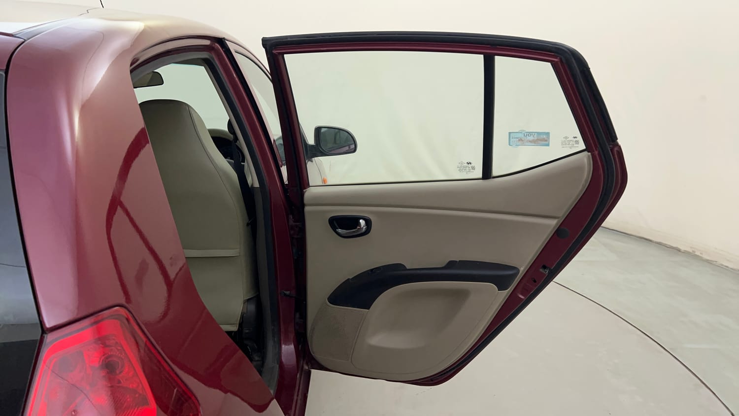 Used 2014 Hyundai i10 Sportz 1.1 iRDE2 Petrol Manual interior RIGHT REAR DOOR OPEN VIEW
