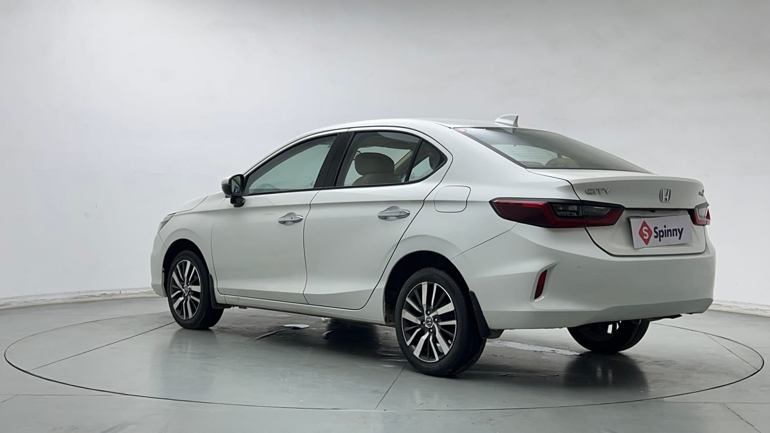 Used 2021 Honda City ZX Petrol Petrol Manual exterior LEFT REAR CORNER VIEW