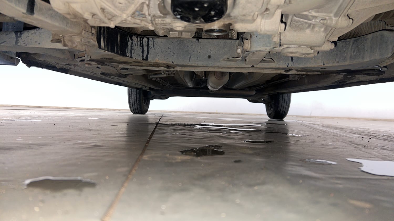 Used 2021 Renault Triber RXL Petrol Manual extra FRONT LEFT UNDERBODY VIEW