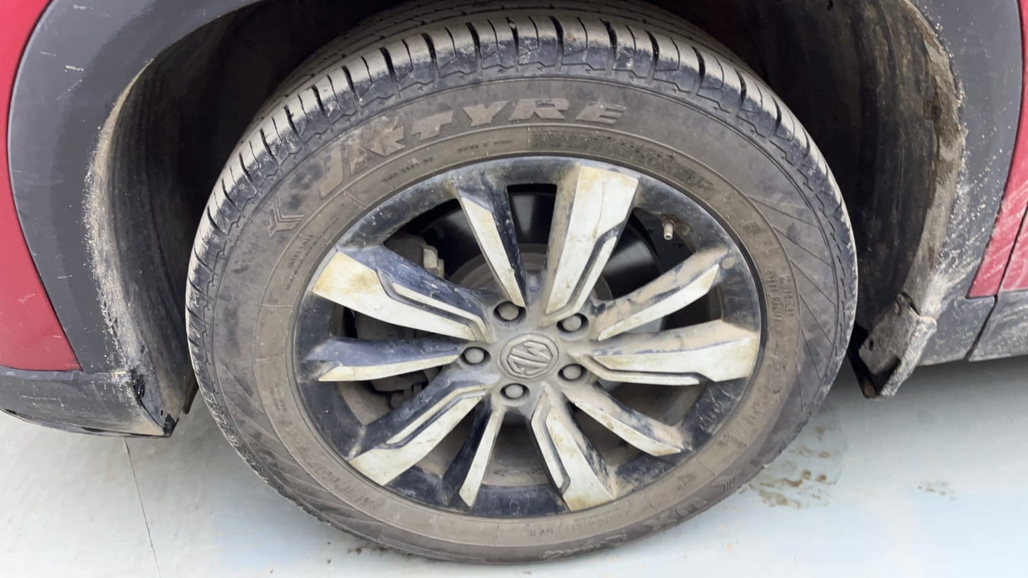 Used 2020 MG Motors Hector Sharp 1.5 DCT Petrol Petrol Automatic tyres LEFT FRONT TYRE RIM VIEW