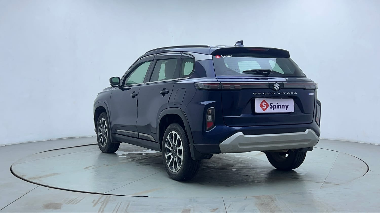 Used 2023 Maruti Suzuki Grand Vitara Alpha Smart Hybrid Petrol Manual exterior LEFT REAR CORNER VIEW