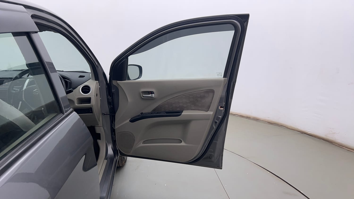 Used 2015 Maruti Suzuki Celerio ZXi Petrol Manual interior RIGHT FRONT DOOR OPEN VIEW