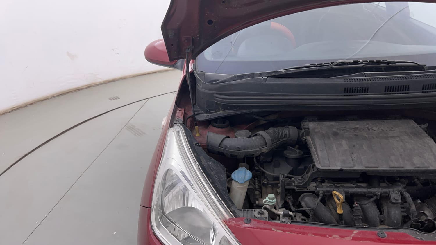 Used 2017 Hyundai Grand i10 Sportz 1.2 Kappa VTVT Petrol Manual engine ENGINE RIGHT SIDE HINGE & APRON VIEW