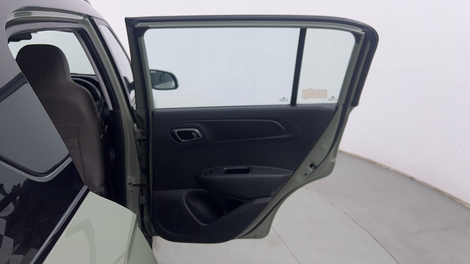 Used 2023 Hyundai Exter SX (O) Connect 1.2 AMT Petrol Automatic interior RIGHT REAR DOOR OPEN VIEW