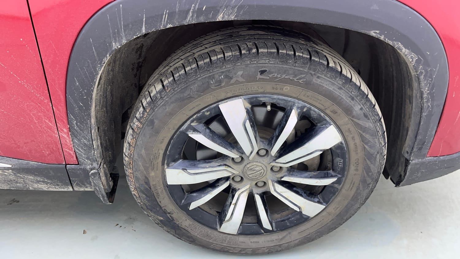 Used 2020 MG Motors Hector Sharp 1.5 DCT Petrol Petrol Automatic tyres RIGHT FRONT TYRE RIM VIEW