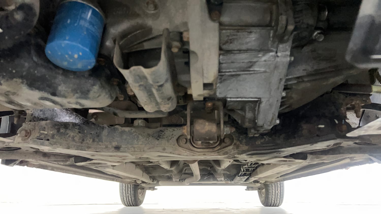 Used 2012 Hyundai i20 Asta 1.2 Petrol Manual extra FRONT LEFT UNDERBODY VIEW