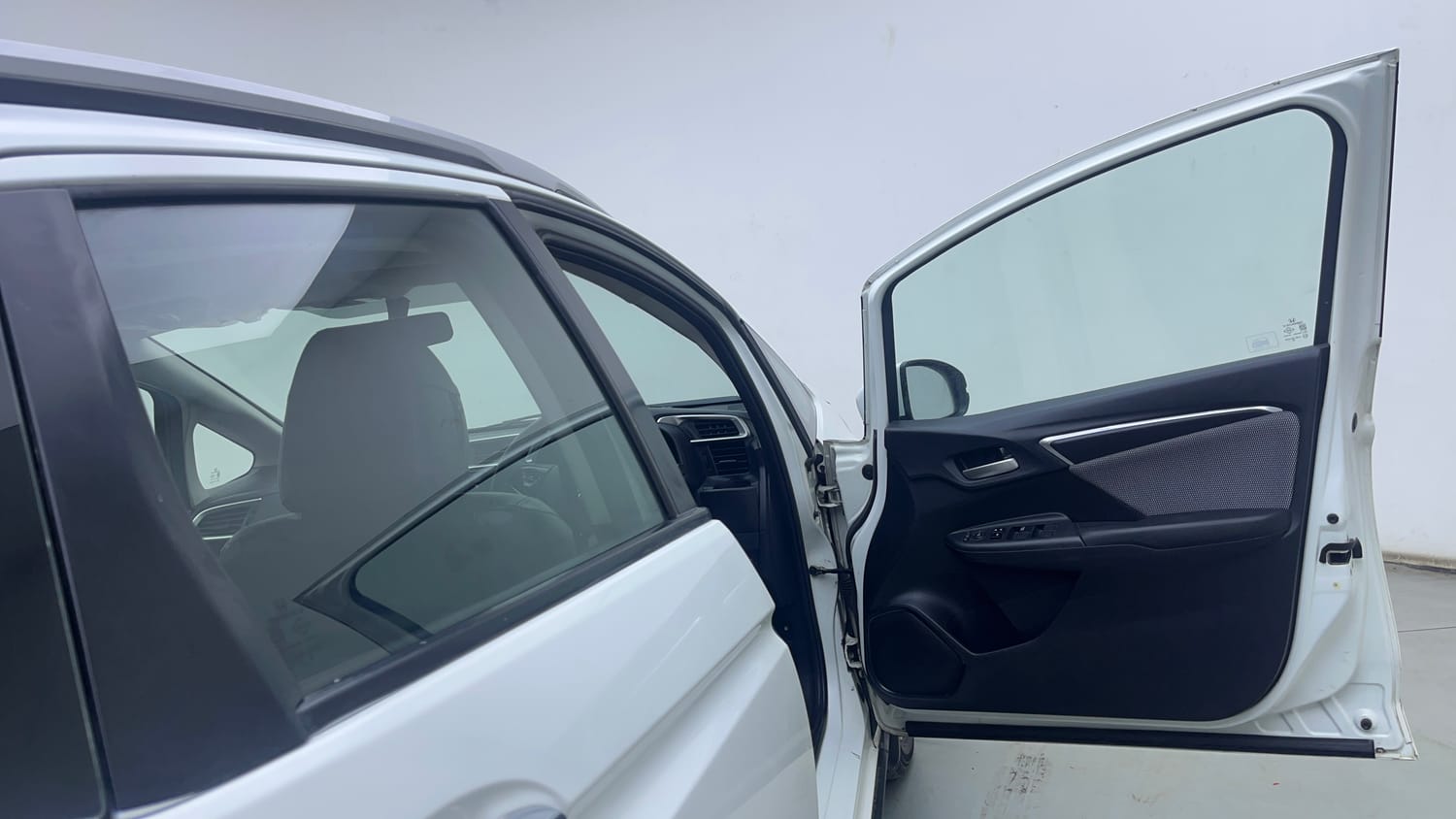 Used 2018 Honda WR-V VX MT Diesel Diesel Manual interior RIGHT FRONT DOOR OPEN VIEW