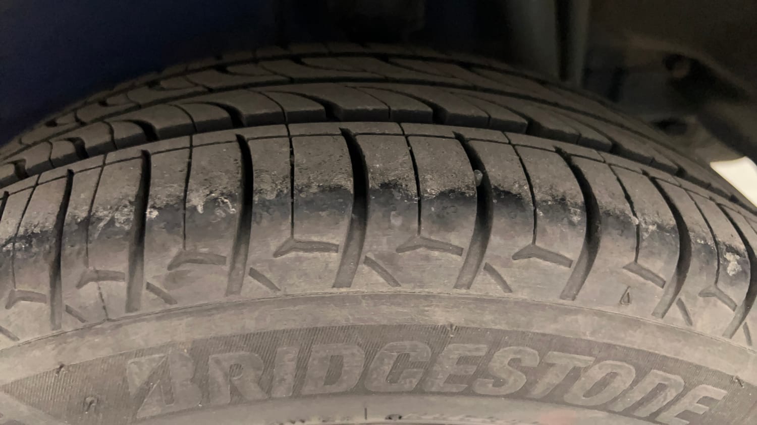 Used 2015 Tata Zest XT Petrol Petrol Manual tyres LEFT REAR TYRE TREAD VIEW