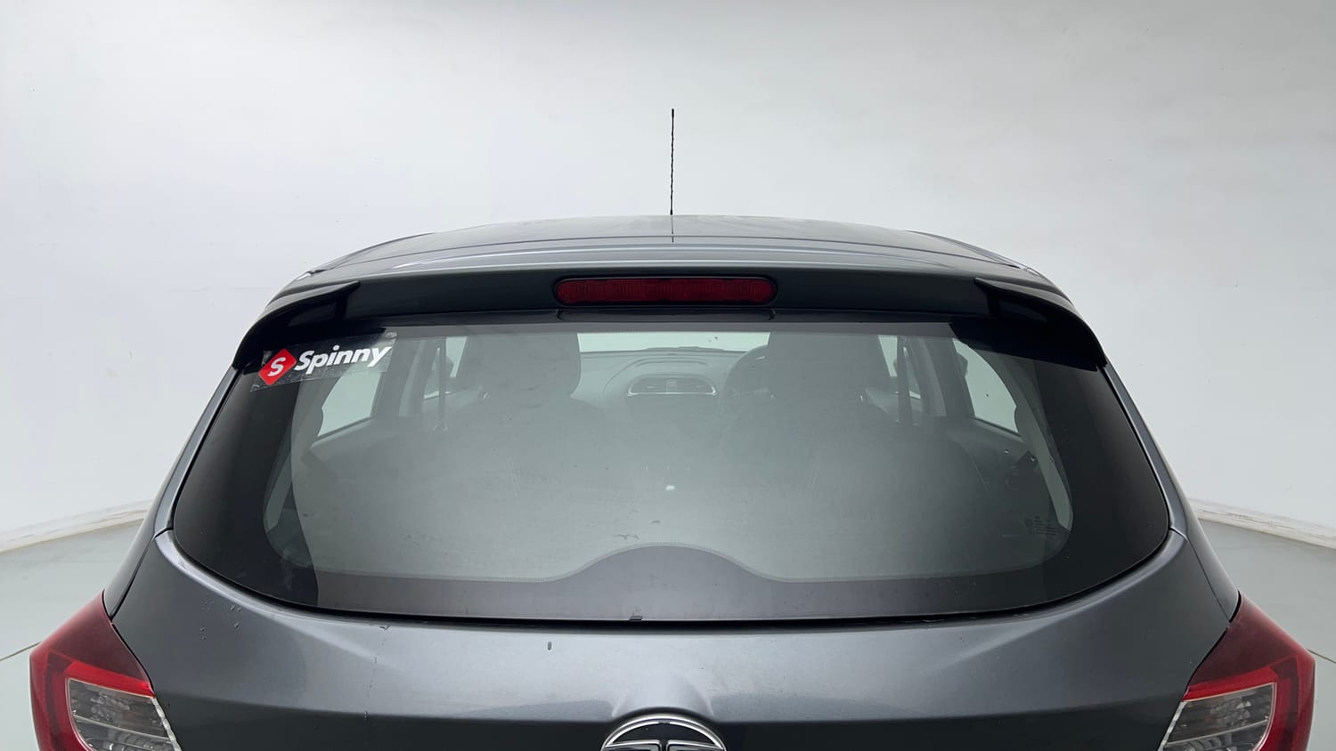 Used 2022 Tata Tiago XT Petrol Manual exterior BACK WINDSHIELD VIEW