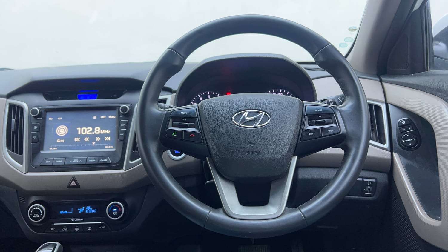 Used 2016 Hyundai Creta 1.6 SX Plus AT Petrol Petrol Automatic interior STEERING VIEW