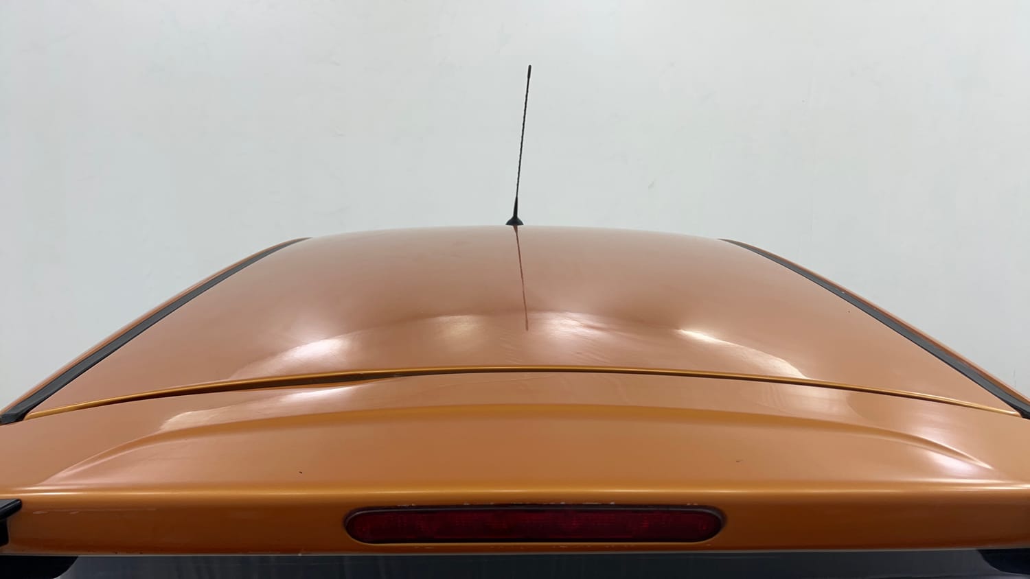 Used 2016 Tata Tiago Revotron XZ Petrol Manual exterior EXTERIOR ROOF VIEW