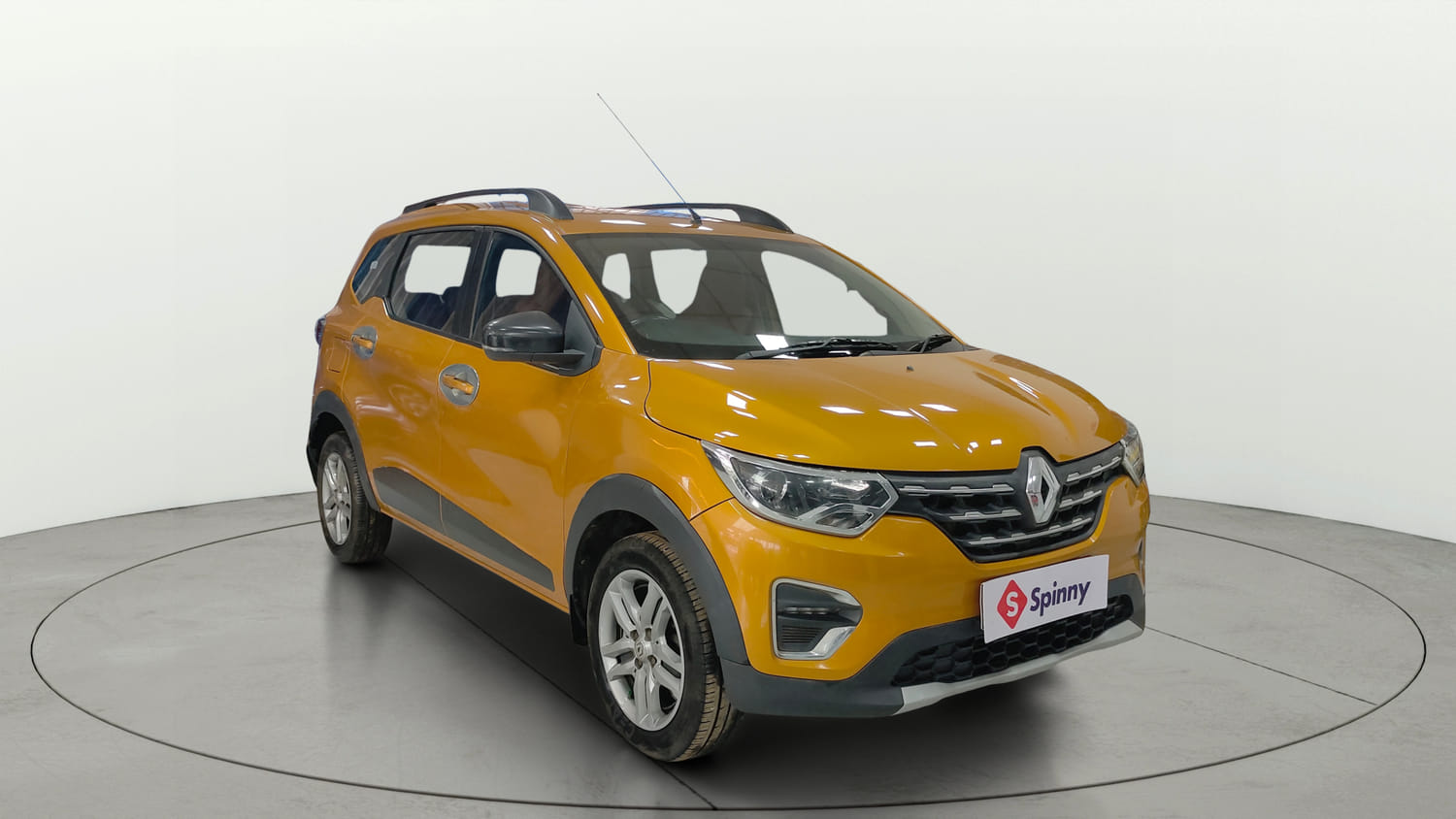Used 2022 Renault Triber RXZ EASY-R AMT Petrol Automatic exterior RIGHT FRONT CORNER VIEW