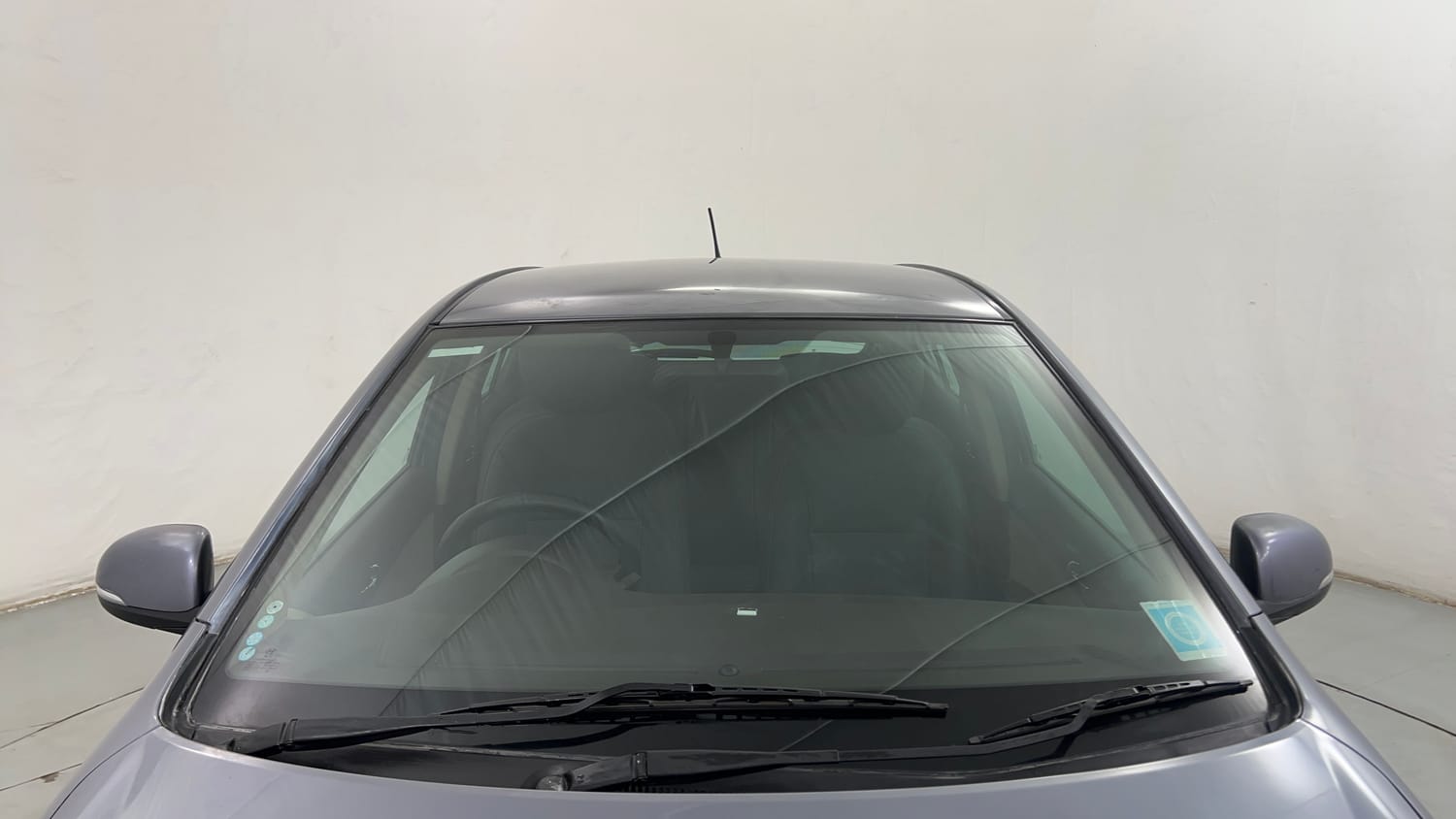 Used 2012 Hyundai i20 Asta 1.2 Petrol Manual exterior FRONT WINDSHIELD VIEW