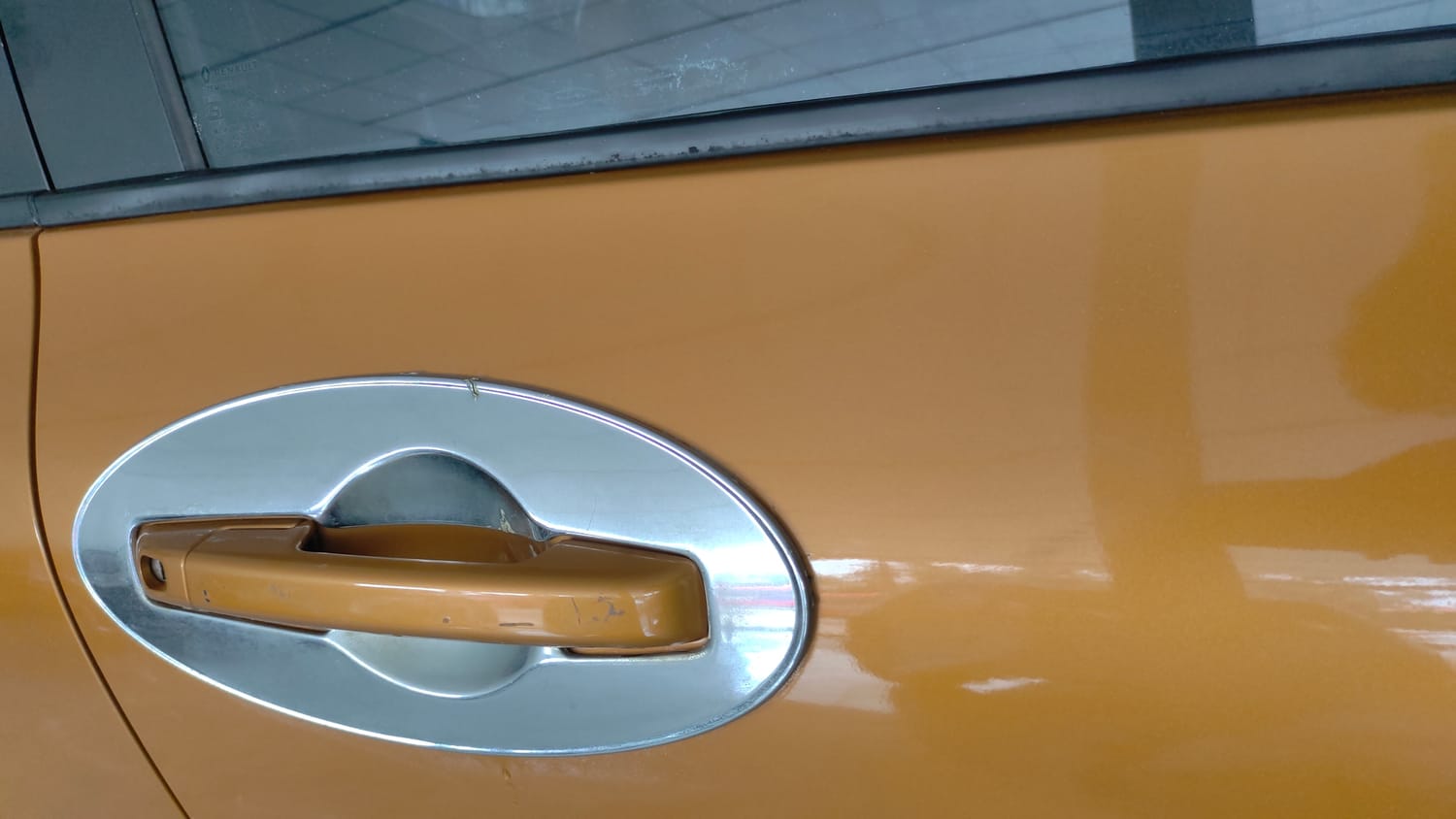 Used 2022 Renault Triber RXZ EASY-R AMT Petrol Automatic dents MINOR DENT