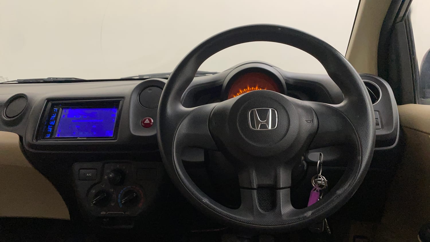 Used 2015 Honda Brio E MT Petrol Manual interior STEERING VIEW