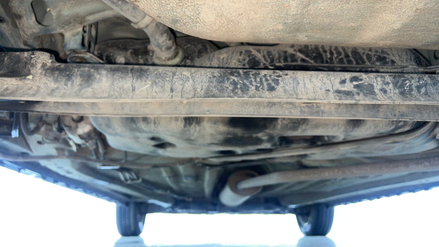 Used 2022 Maruti Suzuki Ignis Alpha 1.2 AMT Petrol Automatic extra REAR UNDERBODY VIEW (TAKEN FROM REAR)