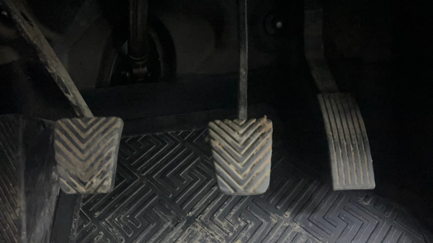 Used 2018 Hyundai Elite i20 Asta 1.2 Petrol Manual interior PEDALS VIEW