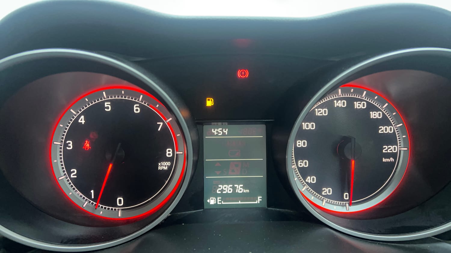 Used 2022 Maruti Suzuki Swift VXi Petrol Manual interior CLUSTERMETER VIEW