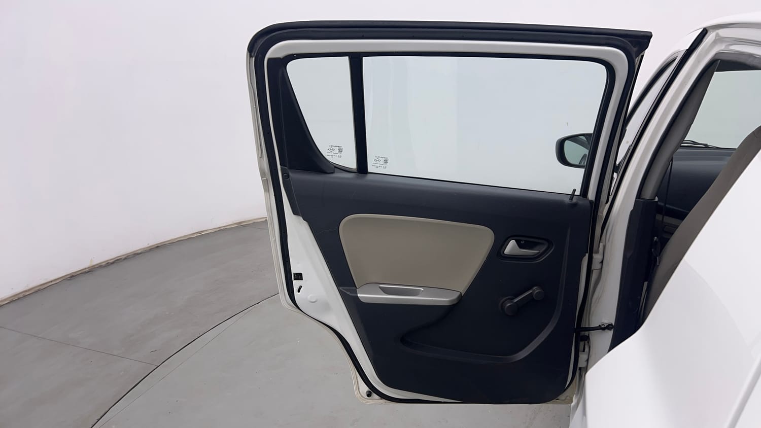 Used 2016 Maruti Suzuki Alto K10 VXi Petrol Manual interior LEFT REAR DOOR OPEN VIEW