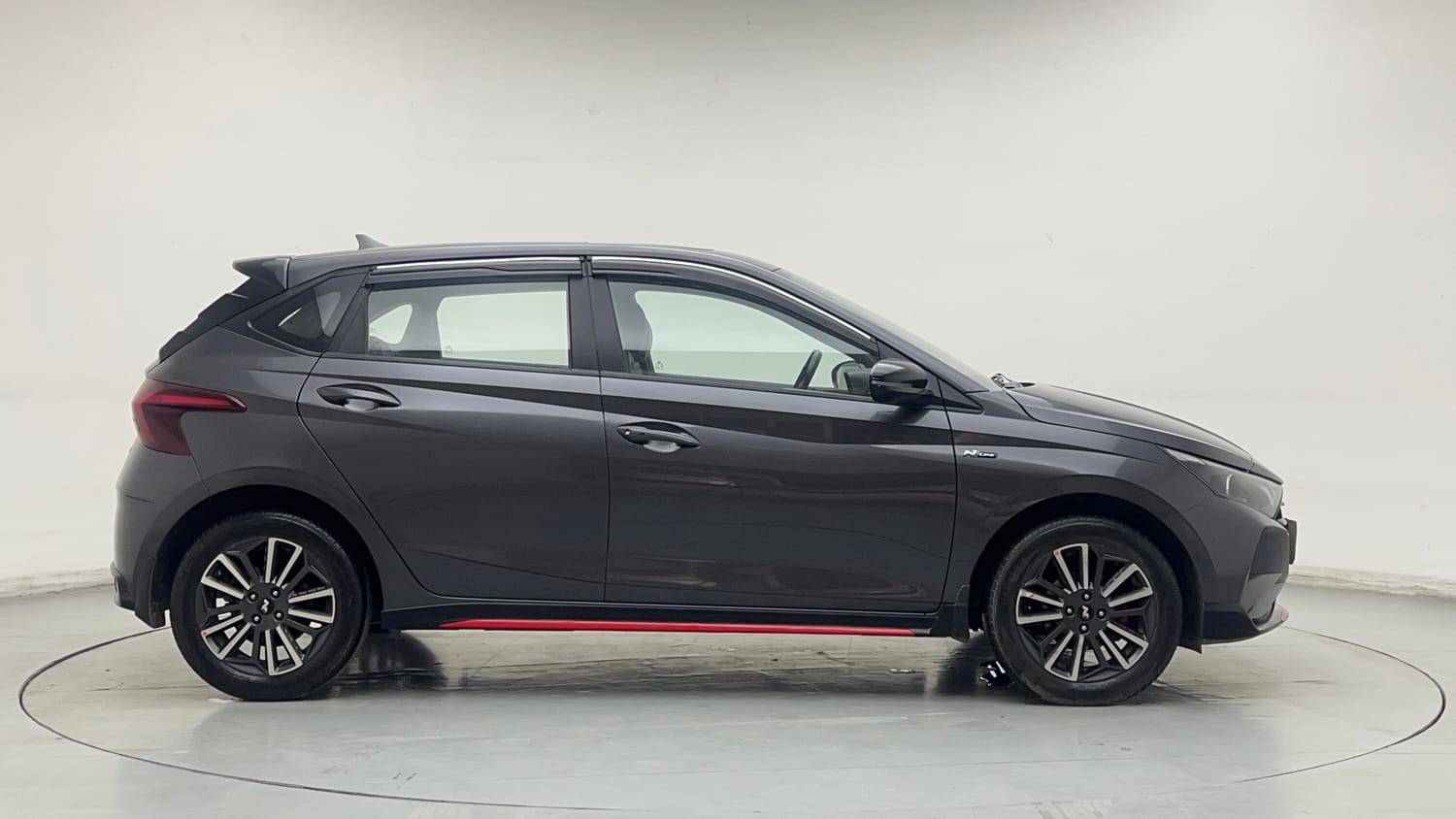Used 2022 Hyundai i20 N Line N8 1.0 Turbo DCT Petrol Automatic exterior RIGHT SIDE VIEW