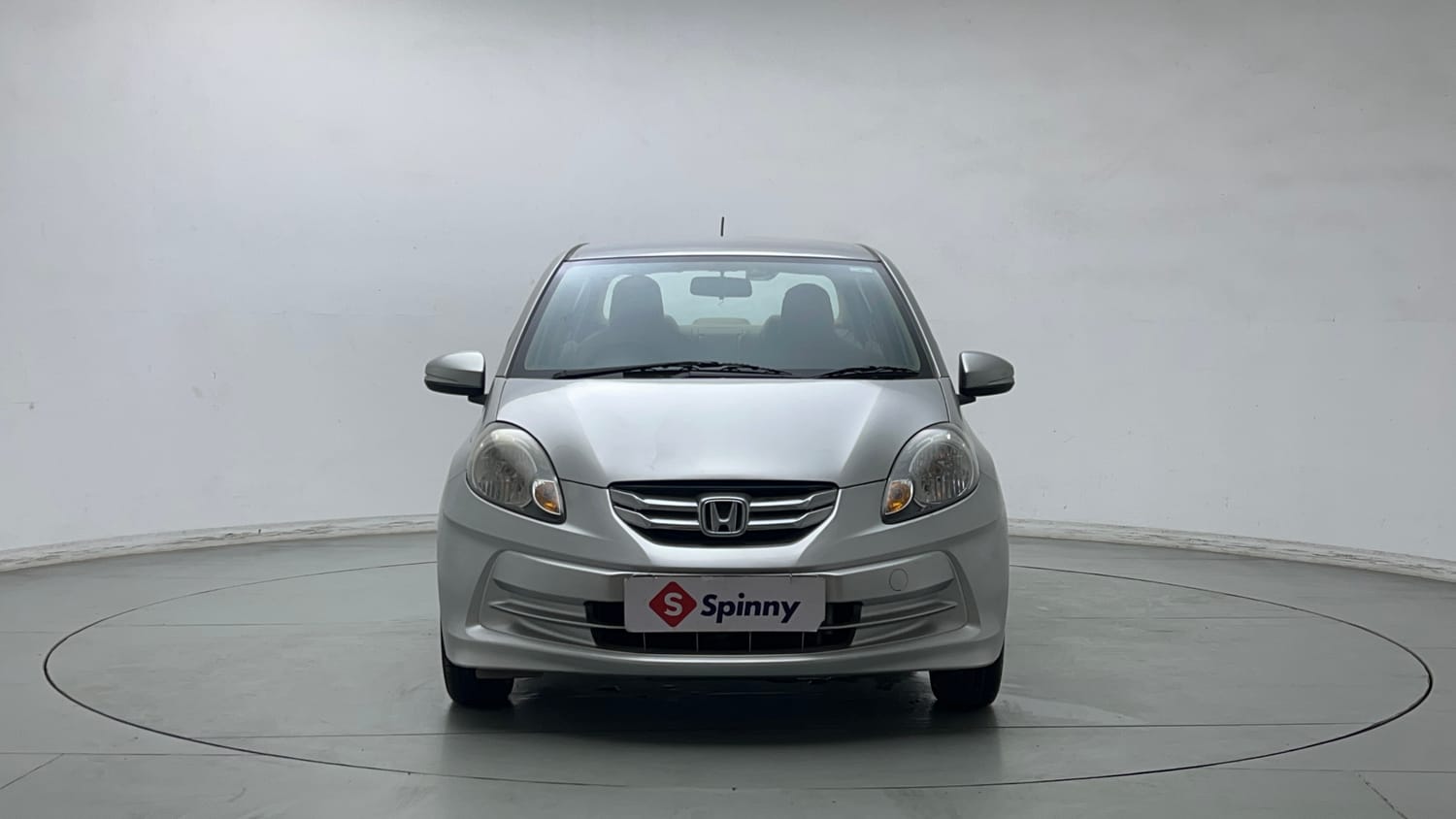Used 2015 Honda Amaze 1.2 S i-VTEC Petrol Manual exterior FRONT VIEW