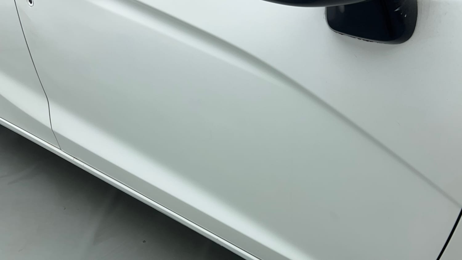 Used 2015 Honda Jazz V AT Petrol Petrol Automatic dents MINOR SCRATCH