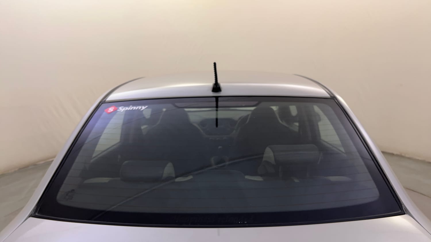 Used 2014 Hyundai Xcent SX AT 1.2 (O) Petrol Automatic top_features Rear defogger