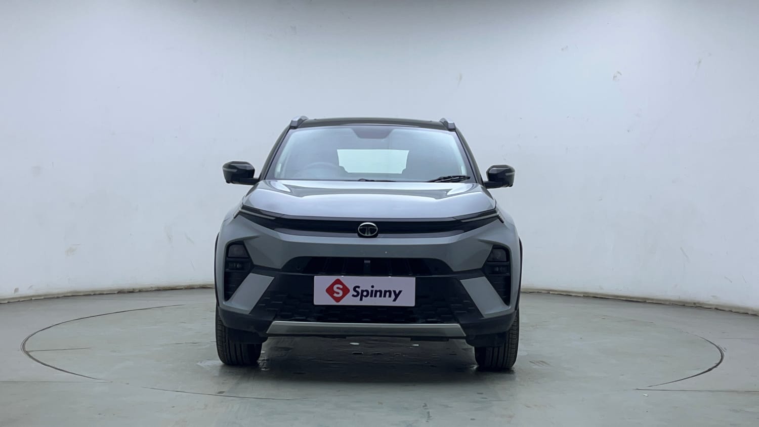 Used 2026 Tata Nexon Creative Plus (PS) 1.5 Diesel 6AMT Dual Tone Diesel Automatic exterior FRONT VIEW