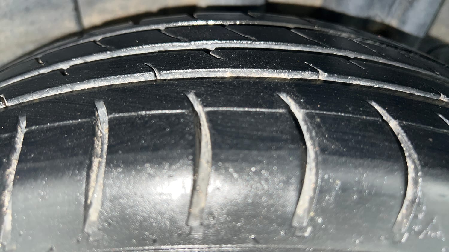 Used 2018 Hyundai Grand i10 Asta U2 1.2 CRDi Diesel Manual tyres LEFT REAR TYRE TREAD VIEW