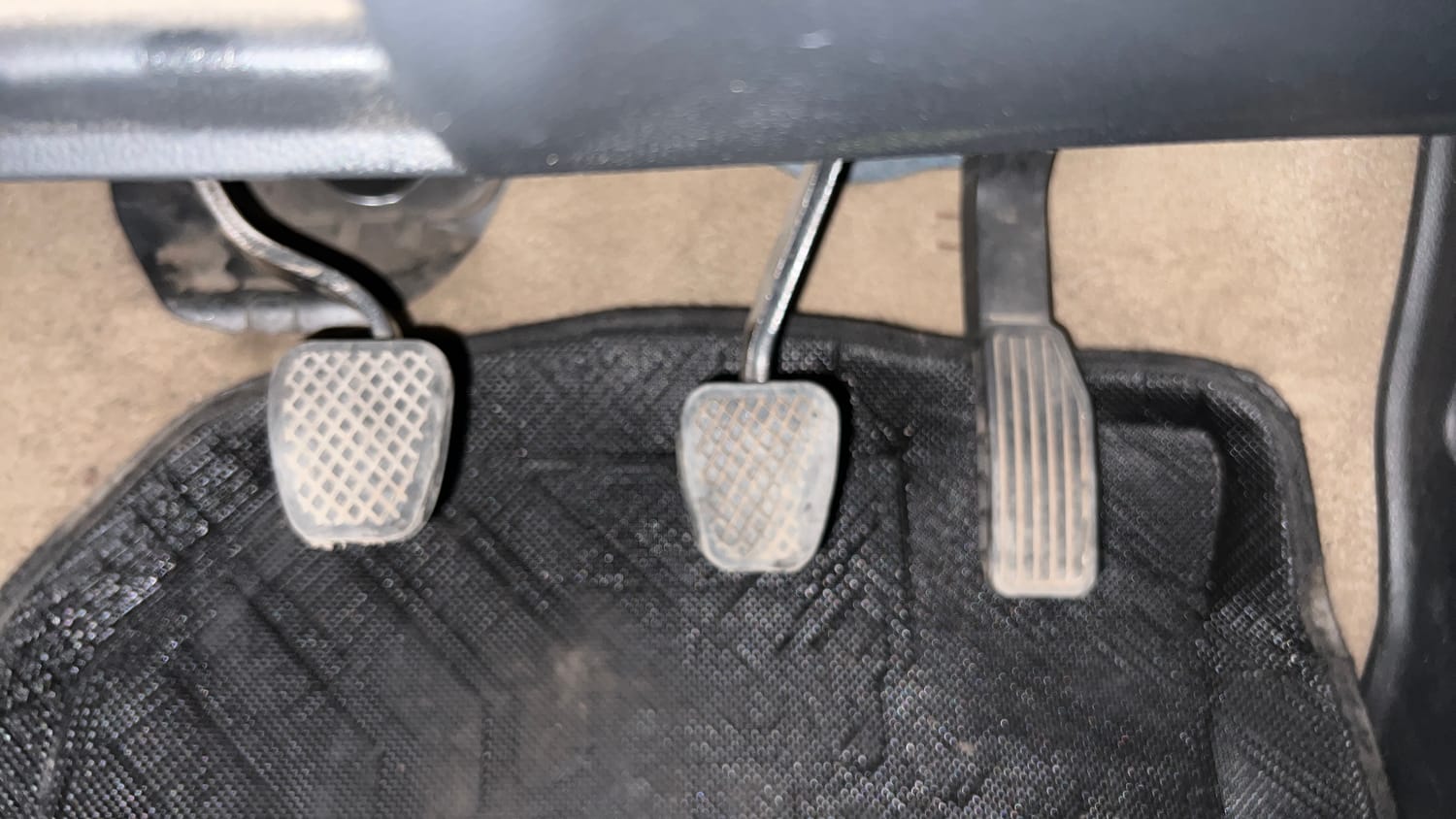 Used 2016 Honda City V Petrol Manual interior PEDALS VIEW