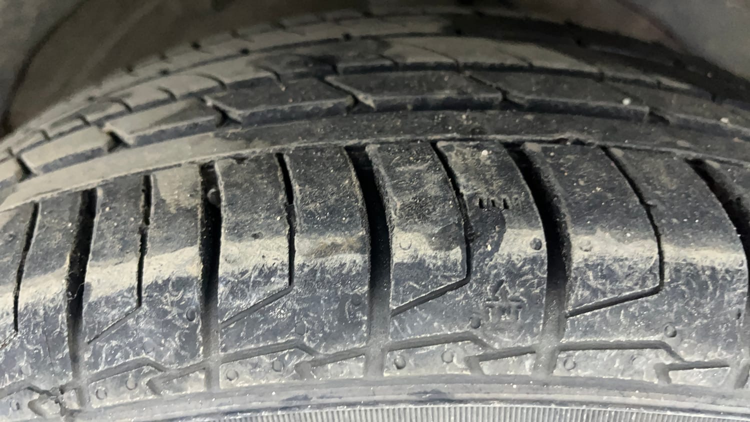 Used 2020 MG Motors Hector Sharp 1.5 DCT Petrol Petrol Automatic tyres RIGHT FRONT TYRE TREAD VIEW