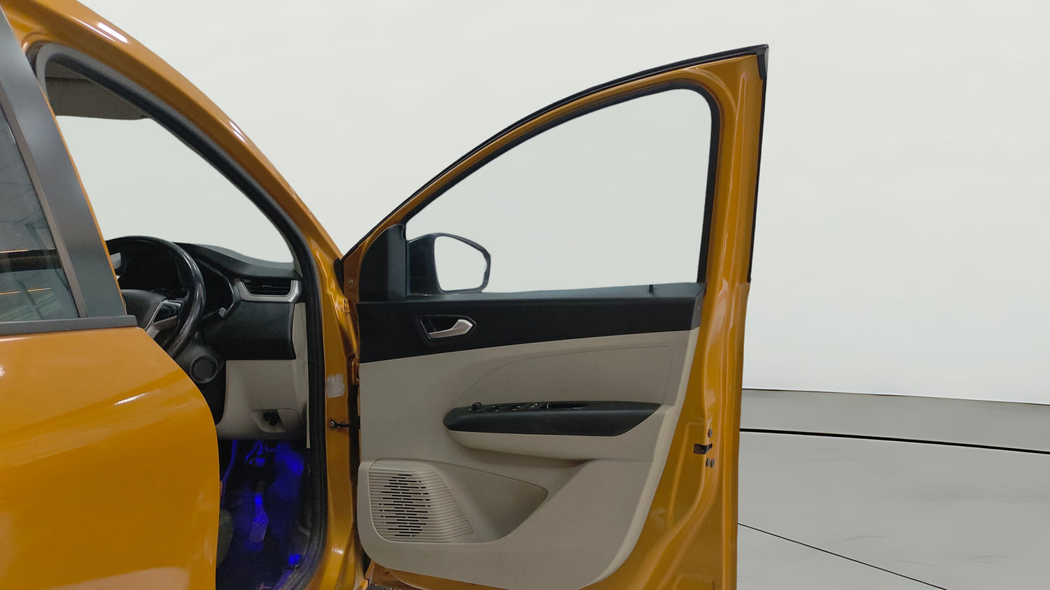 Used 2022 Renault Triber RXZ EASY-R AMT Petrol Automatic interior RIGHT FRONT DOOR OPEN VIEW
