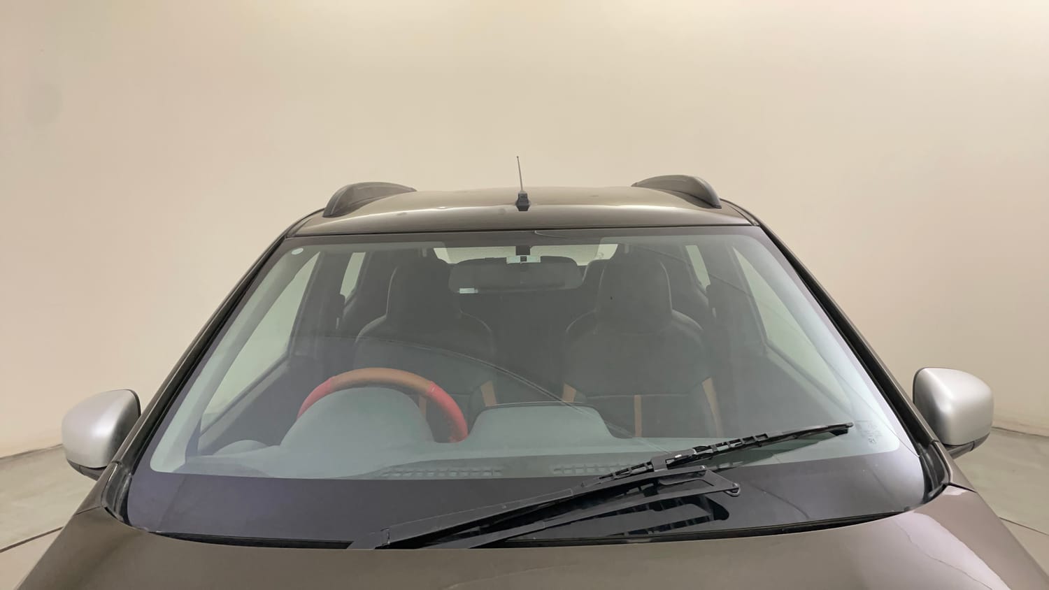 Used 2017 Renault Kwid 1.0 RXT AMT Petrol Automatic exterior FRONT WINDSHIELD VIEW