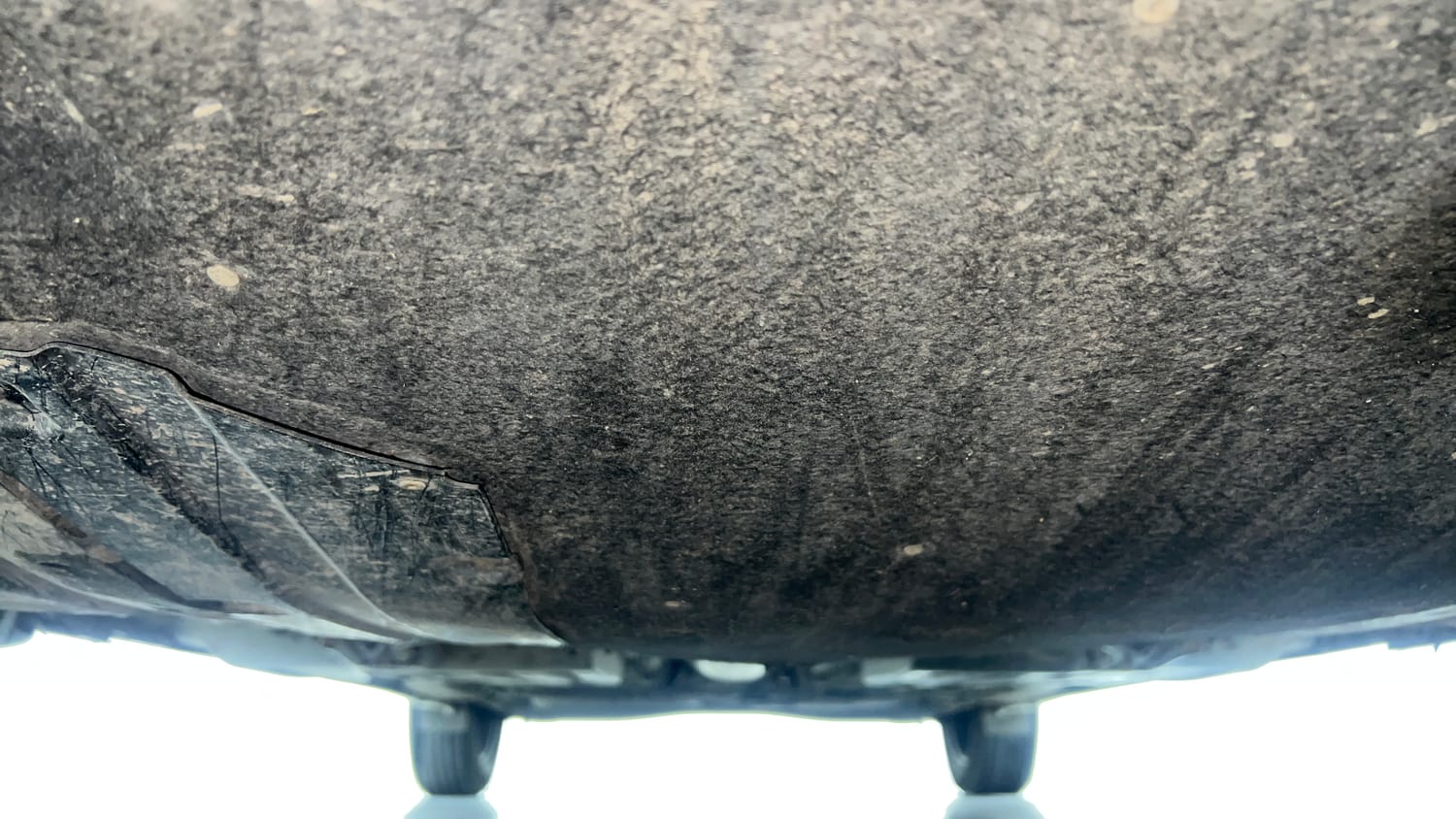 Used 2023 Toyota Glanza E Petrol Manual extra FRONT LEFT UNDERBODY VIEW