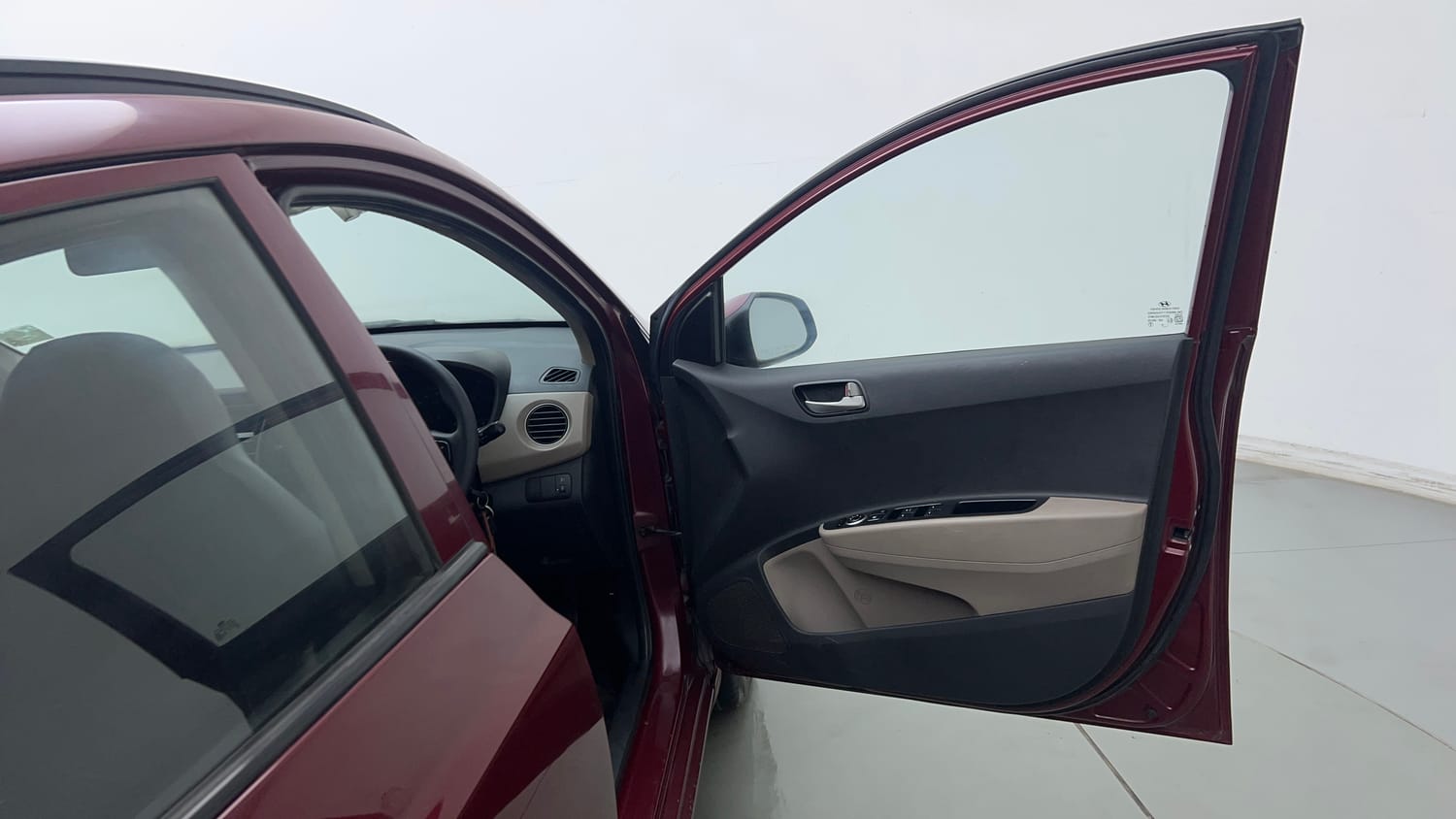 Used 2015 Hyundai Grand i10 Sportz 1.2 Kappa VTVT Petrol Manual interior RIGHT FRONT DOOR OPEN VIEW