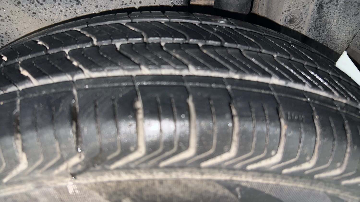 Used 2012 Maruti Suzuki Swift Dzire VXI Petrol Manual tyres LEFT REAR TYRE TREAD VIEW