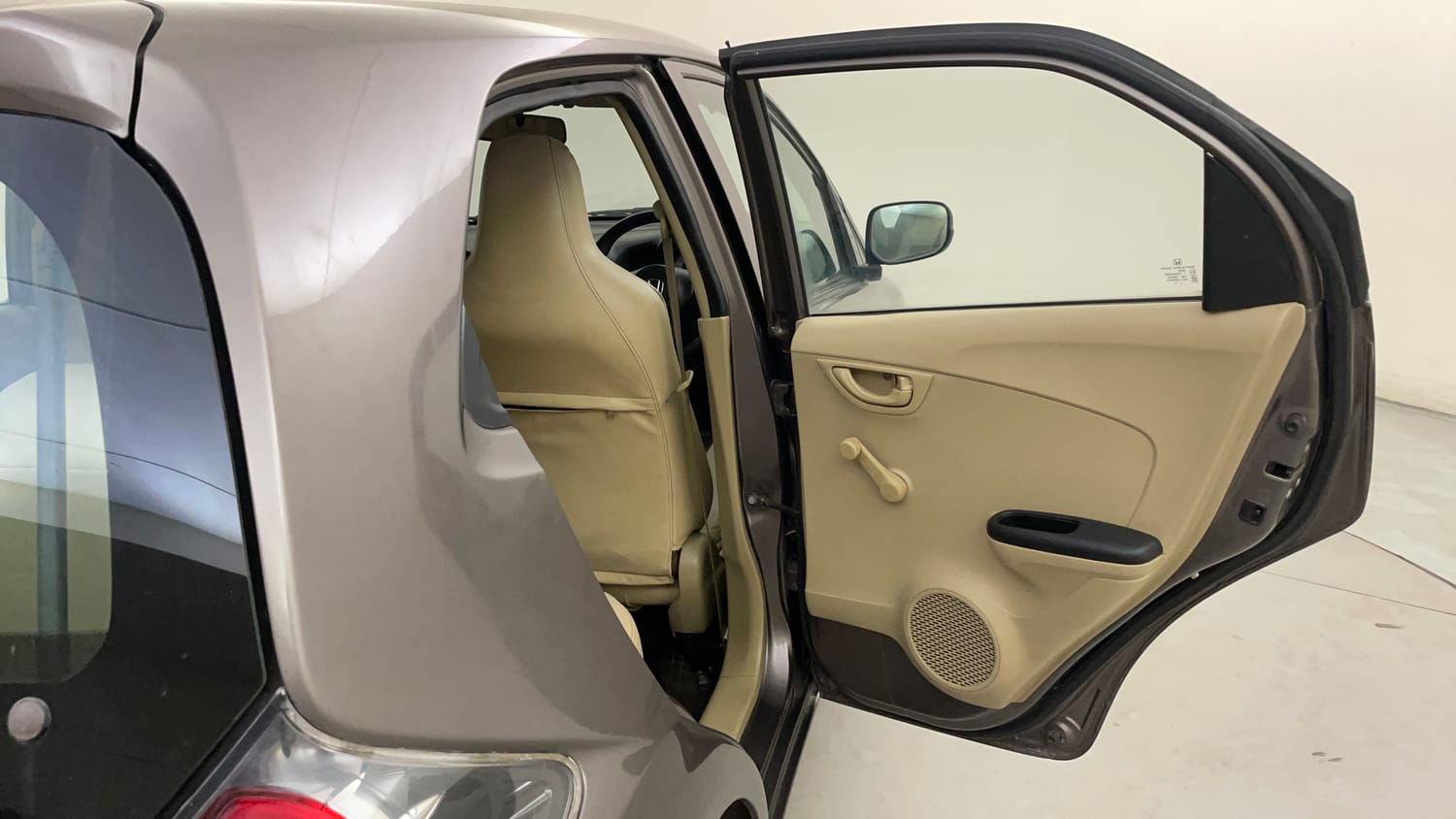 Used 2015 Honda Brio E MT Petrol Manual interior RIGHT REAR DOOR OPEN VIEW
