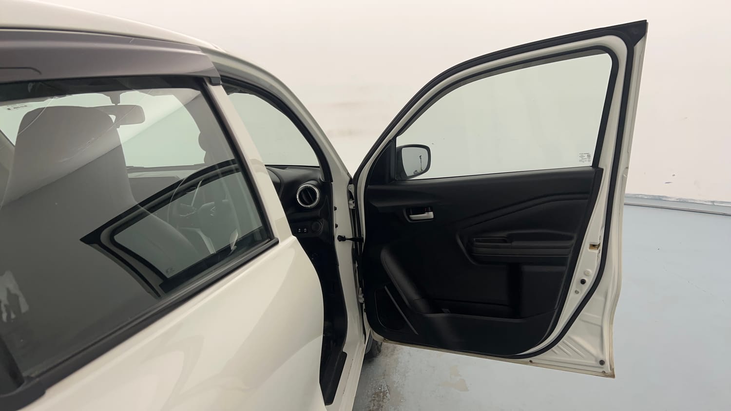 Used 2024 Maruti Suzuki Celerio ZXi Petrol Manual interior RIGHT FRONT DOOR OPEN VIEW