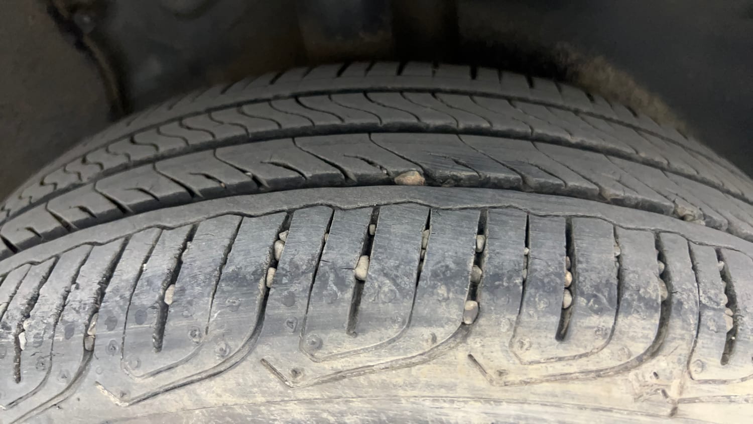 Used 2023 Tata Altroz XZ Diesel Diesel Manual tyres LEFT REAR TYRE TREAD VIEW