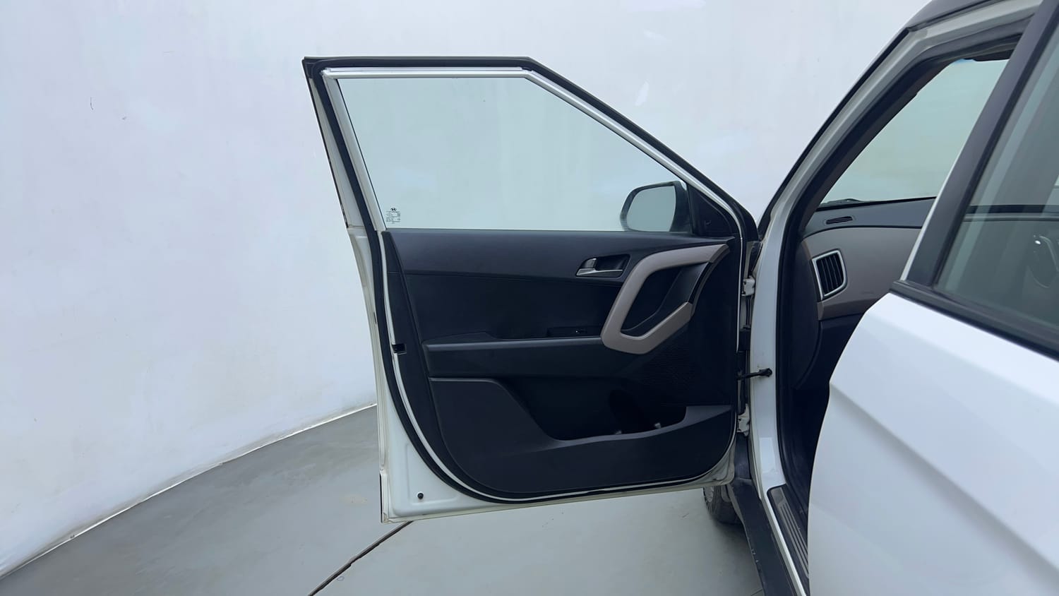 Used 2016 Hyundai Creta 1.6 SX Plus AT Petrol Petrol Automatic interior LEFT FRONT DOOR OPEN VIEW