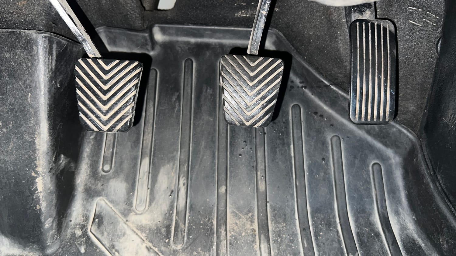 Used 2022 Kia Seltos HTK 1.5 Diesel Diesel Manual interior PEDALS VIEW