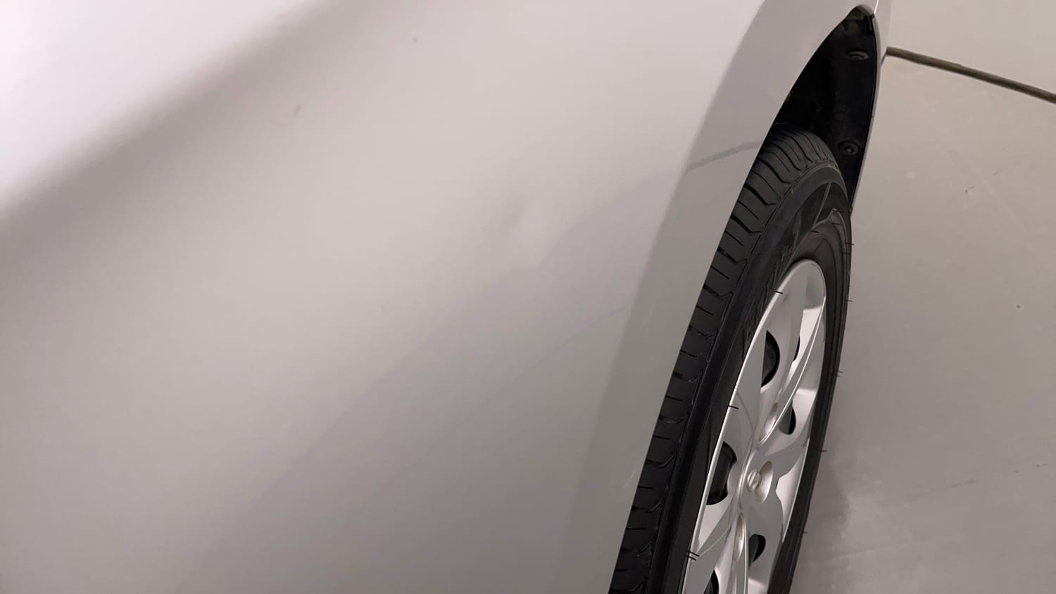 Used 2015 Hyundai Elite i20 Sportz 1.2 Petrol Manual dents MINOR SCRATCH