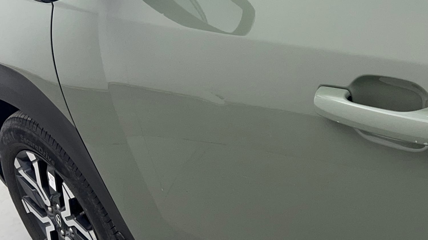 Used 2023 Hyundai Exter SX (O) Connect 1.2 AMT Petrol Automatic dents MINOR DENT