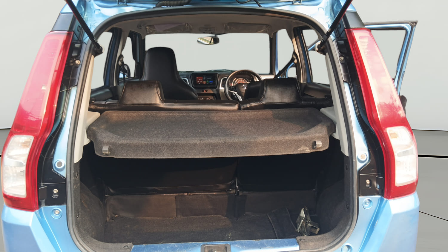 Used 2019 Maruti Suzuki Wagon R ZXi 1.2 AMT Petrol Automatic interior DICKY INSIDE VIEW